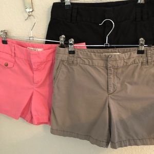 LOFT Shorts 3 Pairs Size 4 Black Pink Tan
